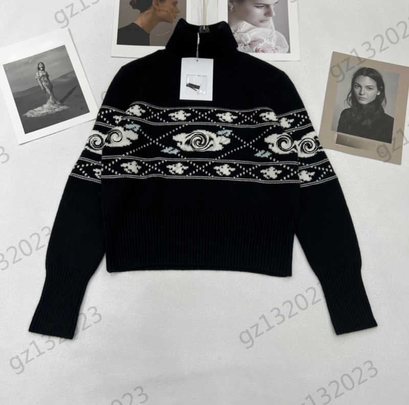 Womens Sweaters Cloud Striped Print High Collar Pullover Knitted Sweater Standard Wool Fashion Warm Knitwear Brand Joker Women Apparel 1970
Womens Sweaters Cloud Striped Print High Collar Pullover Knitted Sweater Standard Wool Fashion Warm Knitwear Brand Joker Women Apparel 1970