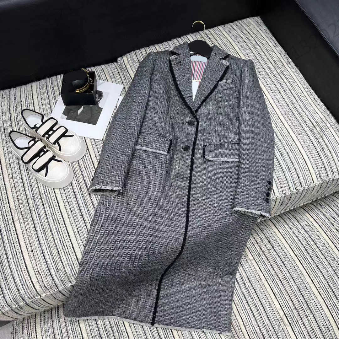 Womens Wool Blends Coat Herringbone Lapel Buttons Slim Wool Coats Stripe Lining Cotton Warm Outerwear Autumn Winter Fashion Brand Women Apparel, 16
Womens Wool Blends Coat Herringbone Lapel Buttons Slim Wool Coats Stripe Lining Cotton Warm Outerwear Autumn Winter Fashion Brand Women Apparel, 16