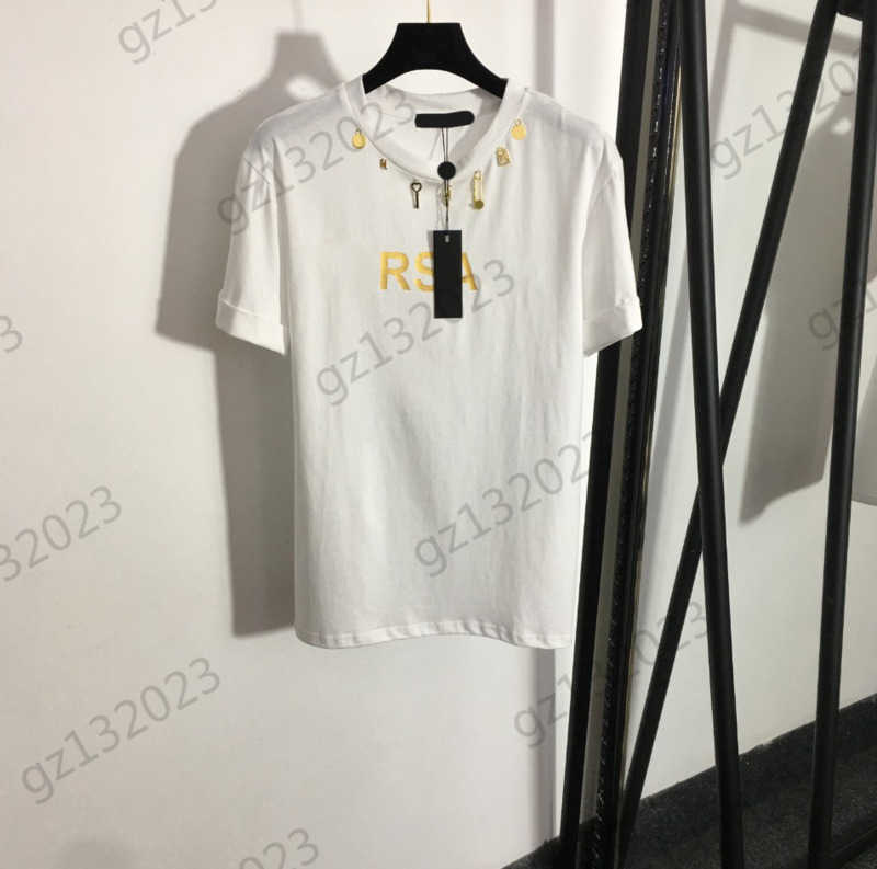 Womens Clothes T-shirts Letter Printing Metallic Logo Embellished Crewneck Short Sleeve Tops Pure Cotton Breathable Casual Tees Fashion Women Apparel 3 Colors 1970, 15
Womens Clothes T-shirts Letter Printing Metallic Logo Embellished Crewneck Short Sleeve Tops Pure Cotton Breathable Casual Tees Fashion Women Apparel 3 Colors 1970, 15