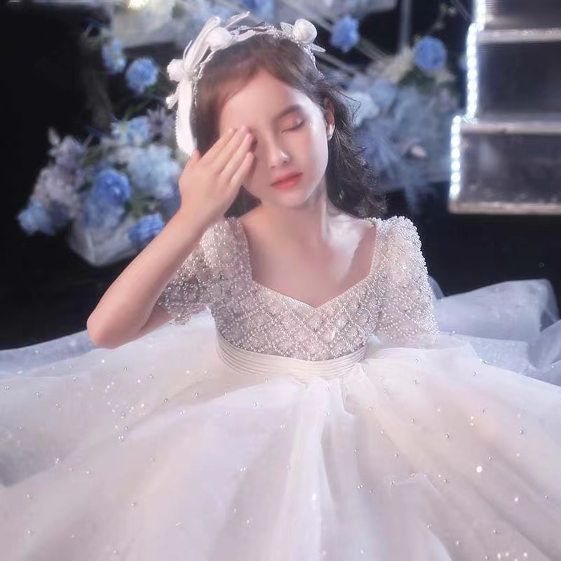 Cute White Flower Girl Dress for weding Pageant Gowns Jewel Short Sleeve Applique Lace Girl Tiered Sweep Train Custom Made Hot Sell Birthday Gown