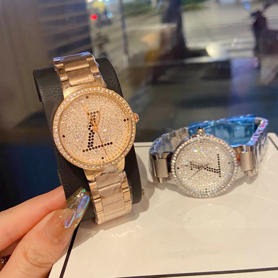 Full Brand Wrist Watches Women Ladies Girl Crystal Big Letters Style Luxury Metal Steel Band Quartz Clock L85, Rose gold
Full Brand Wrist Watches Women Ladies Girl Crystal Big Letters Style Luxury Metal Steel Band Quartz Clock L85, Rose gold