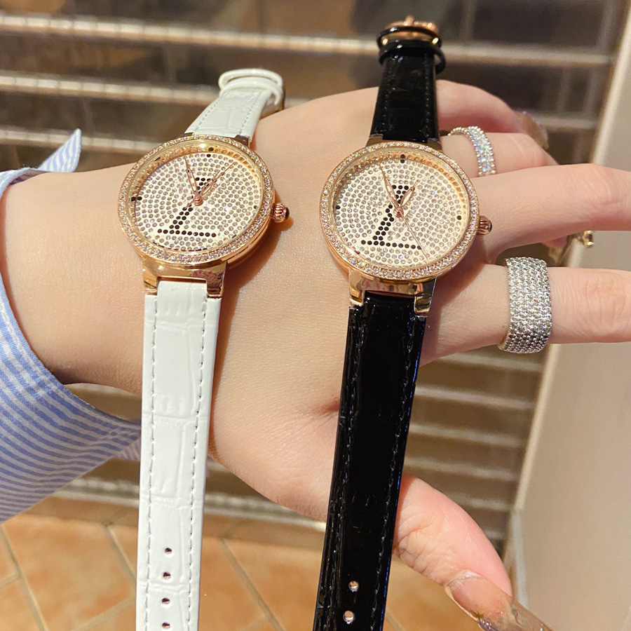 Fashion Full Brand Wrist Watches Women Ladies Girl Crystal Big Letters Style Luxury Leather Strap Quartz Clock L86, Rose gold black
Fashion Full Brand Wrist Watches Women Ladies Girl Crystal Big Letters Style Luxury Leather Strap Quartz Clock L86, Rose gold black
