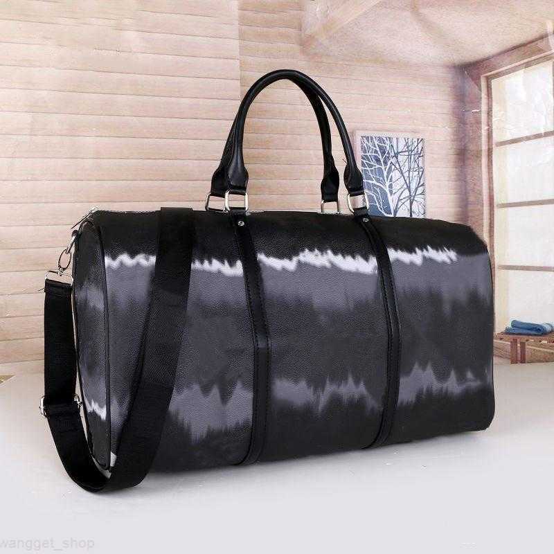 New fashion men women travel bag duffle bag luggage handbags large sport shoulder bag 55cm top, Black
New fashion men women travel bag duffle bag luggage handbags large sport shoulder bag 55cm top, Black