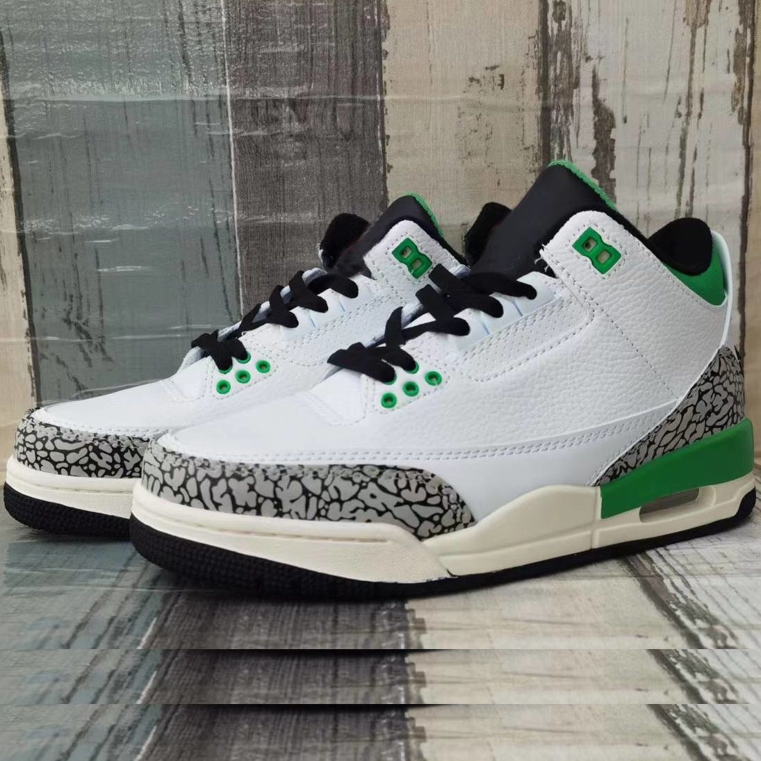 Retro mens 3s jumpman iii basketball shoes aj33 Lukcy Green White Black Winterized Brown Gold Dark Iris White Purple Blue Christmas sneakers tennis with box, Atmosphere
Retro mens 3s jumpman iii basketball shoes aj33 Lukcy Green White Black Winterized Brown Gold Dark Iris White Purple Blue Christmas sneakers tennis with box, Atmosphere