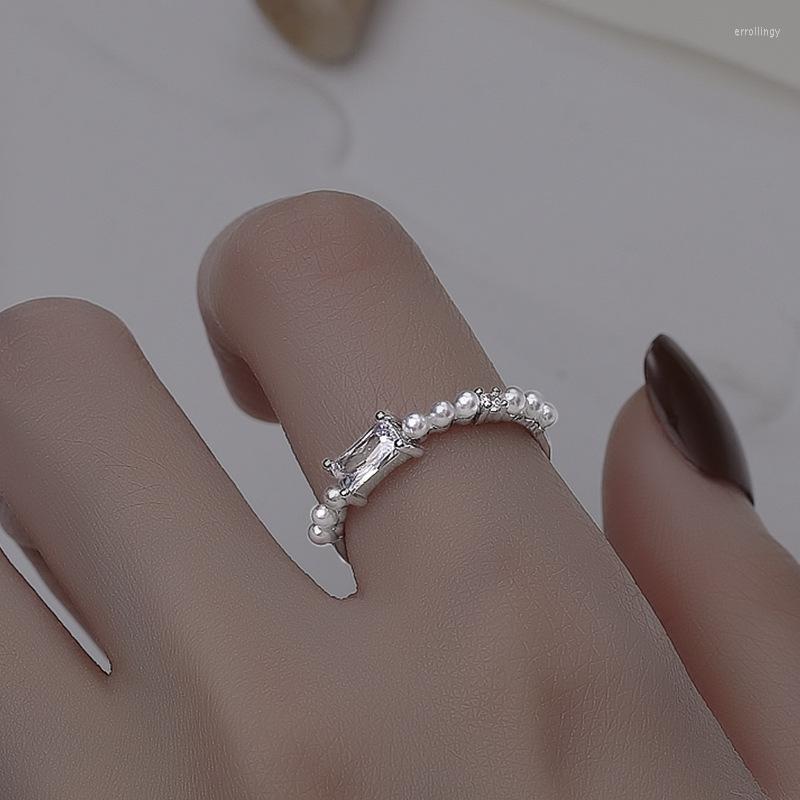 Cluster Rings VENTFILLE 925 Sterling Silver French Retro Style Women Fashion Light Luxury Temperament Square Diamond Pearl Ring
Cluster Rings VENTFILLE 925 Sterling Silver French Retro Style Women Fashion Light Luxury Temperament Square Diamond Pearl Ring
