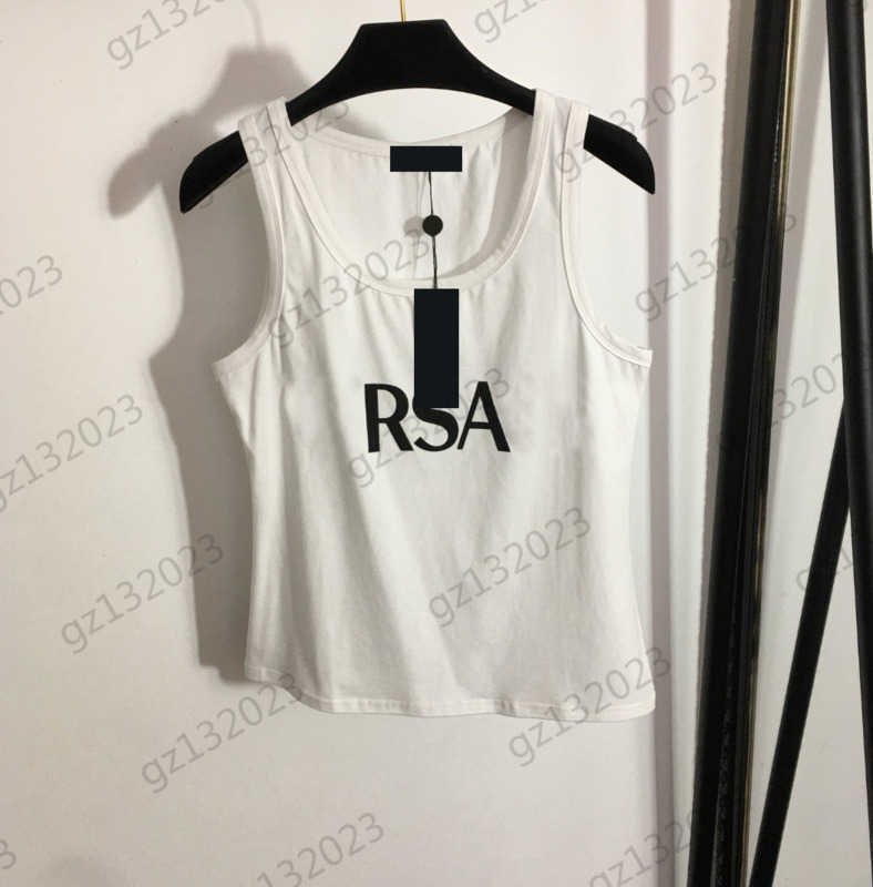 Designer Womens Tanks Camis Front Letter Print Sleeveless Halter Vest Tops Soft Comfortable Fabric Crewneck Pullover Tees Fashion Women Clothing 2 Colors 1970
Designer Womens Tanks Camis Front Letter Print Sleeveless Halter Vest Tops Soft Comfortable Fabric Crewneck Pullover Tees Fashion Women Clothing 2 Colors 1970