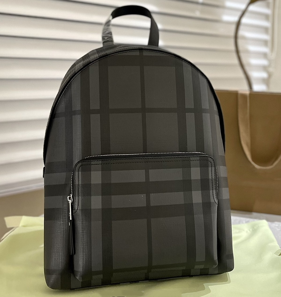 10A Brand Designer Backpack Men's Irregular Plaid Backpack pvc Collar Cow Leather Luxury Schoolbag Large Capacity burry Commuter Bag Size 35X40CM
10A Brand Designer Backpack Men's Irregular Plaid Backpack pvc Collar Cow Leather Luxury Schoolbag Large Capacity burry Commuter Bag Size 35X40CM