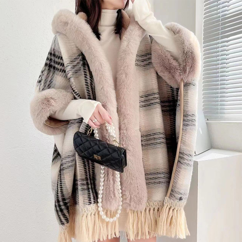 Womens faux fur hooded loose palazzo plaid pattern woolen plus velvet liner thickening warm tassel cape coat