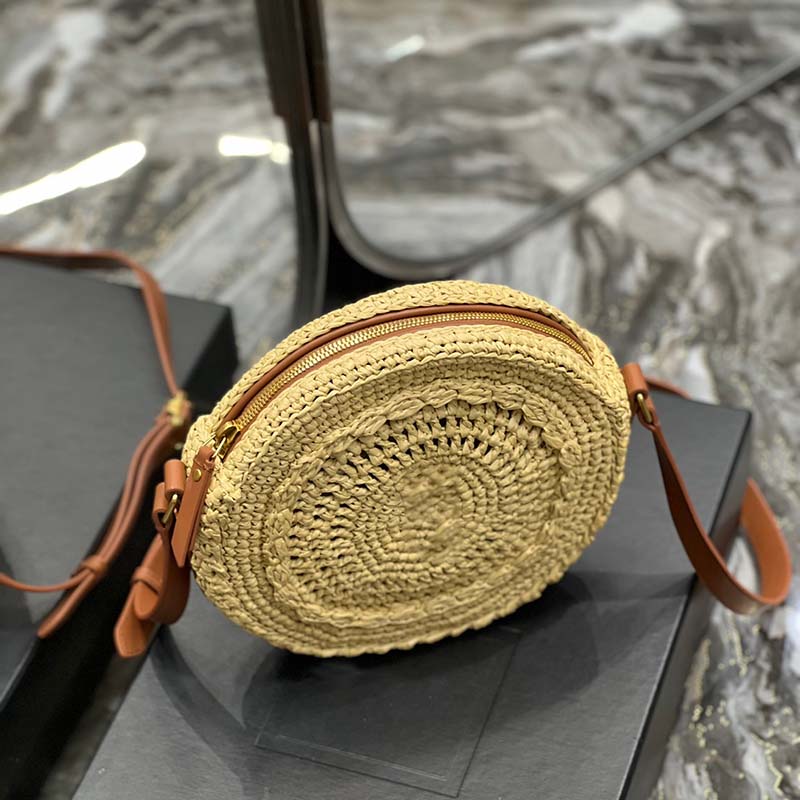 Original woman designer bag fashion monogrames pochette chain crossbody shoulder bag with box dustBag shopping bags crossbodys round braided straw bale, Black
Original woman designer bag fashion monogrames pochette chain crossbody shoulder bag with box dustBag shopping bags crossbodys round braided straw bale, Black