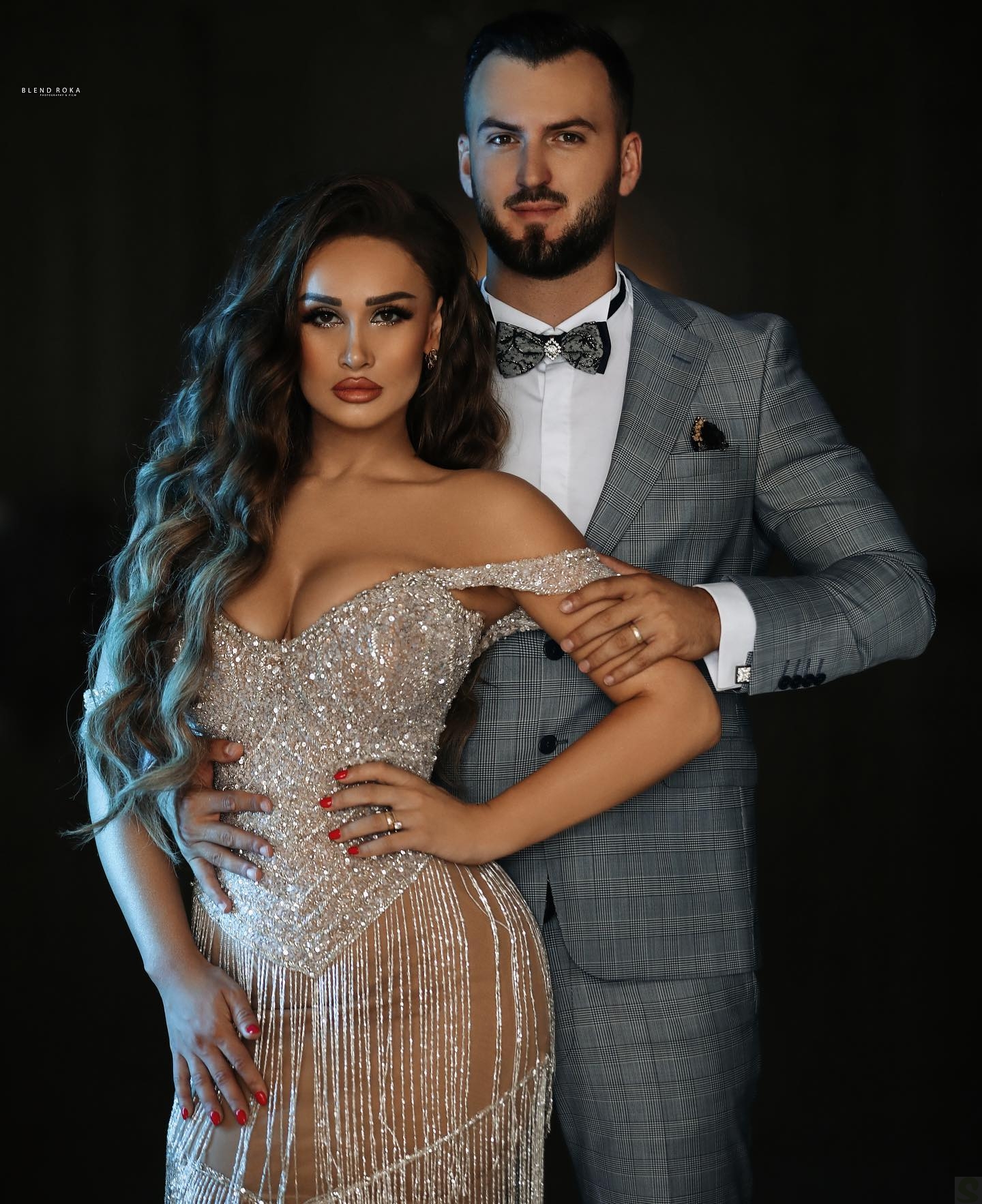 Luxurious Mermaid Prom Dresses Off Shoulder Sequined Party Dresses Tassels Sexy Custom Made Evening Dress