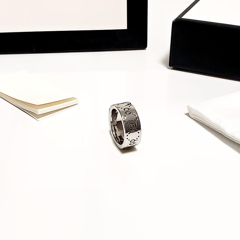 Luxury Silver Rings For Women Men G Rings Fashion Love Skull Letter Brass Ring Non-Fading Anti-Allergies Valentine's Day Birthday Gift
Luxury Silver Rings For Women Men G Rings Fashion Love Skull Letter Brass Ring Non-Fading Anti-Allergies Valentine's Day Birthday Gift