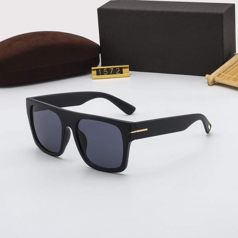 2023 Sunglasses High Quality Metal Tom Sunglass Men Glasses Women Sun glasses UV400 lens Unisex with box
2023 Sunglasses High Quality Metal Tom Sunglass Men Glasses Women Sun glasses UV400 lens Unisex with box