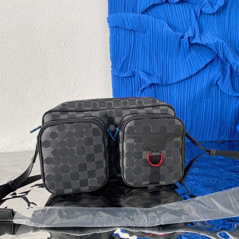Men bag Fashion Casual Designe Luxury Briefcase Black plaid Cross body Messenger Bag Shoulder Bags Handbag Quality TOP 5A
Men bag Fashion Casual Designe Luxury Briefcase Black plaid Cross body Messenger Bag Shoulder Bags Handbag Quality TOP 5A