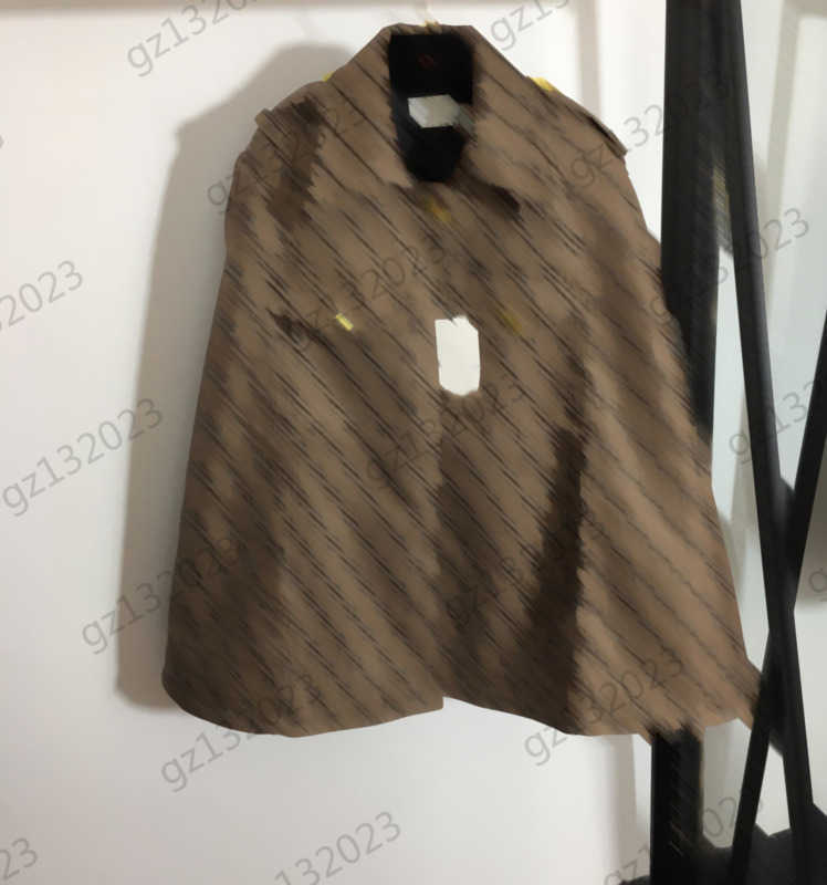 Women Jackets Full Body Double G Letters Print Lapel Profile Jacket Tops Shoulder Buckle Pocket Design Sleeveless Woolen Coat Fashion Brand Womens Clothes 1970
Women Jackets Full Body Double G Letters Print Lapel Profile Jacket Tops Shoulder Buckle Pocket Design Sleeveless Woolen Coat Fashion Brand Womens Clothes 1970