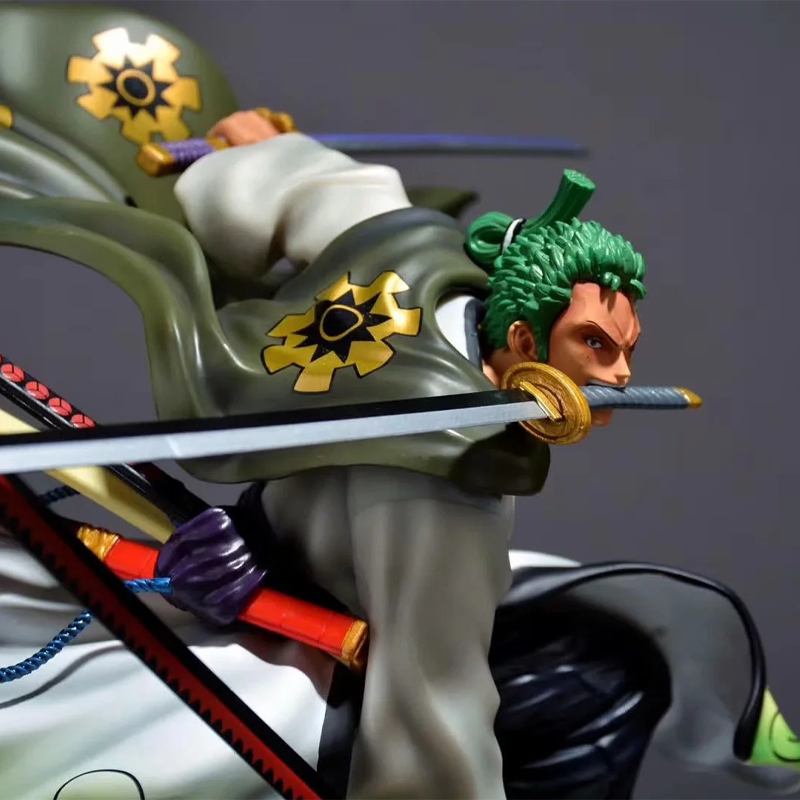 Novelty Games One Piece Anime Figure Kimono Roof Roronoa Zoro Wano Country Zoro Three Swords Fighting Skill Model Decorations Glowing Figuri