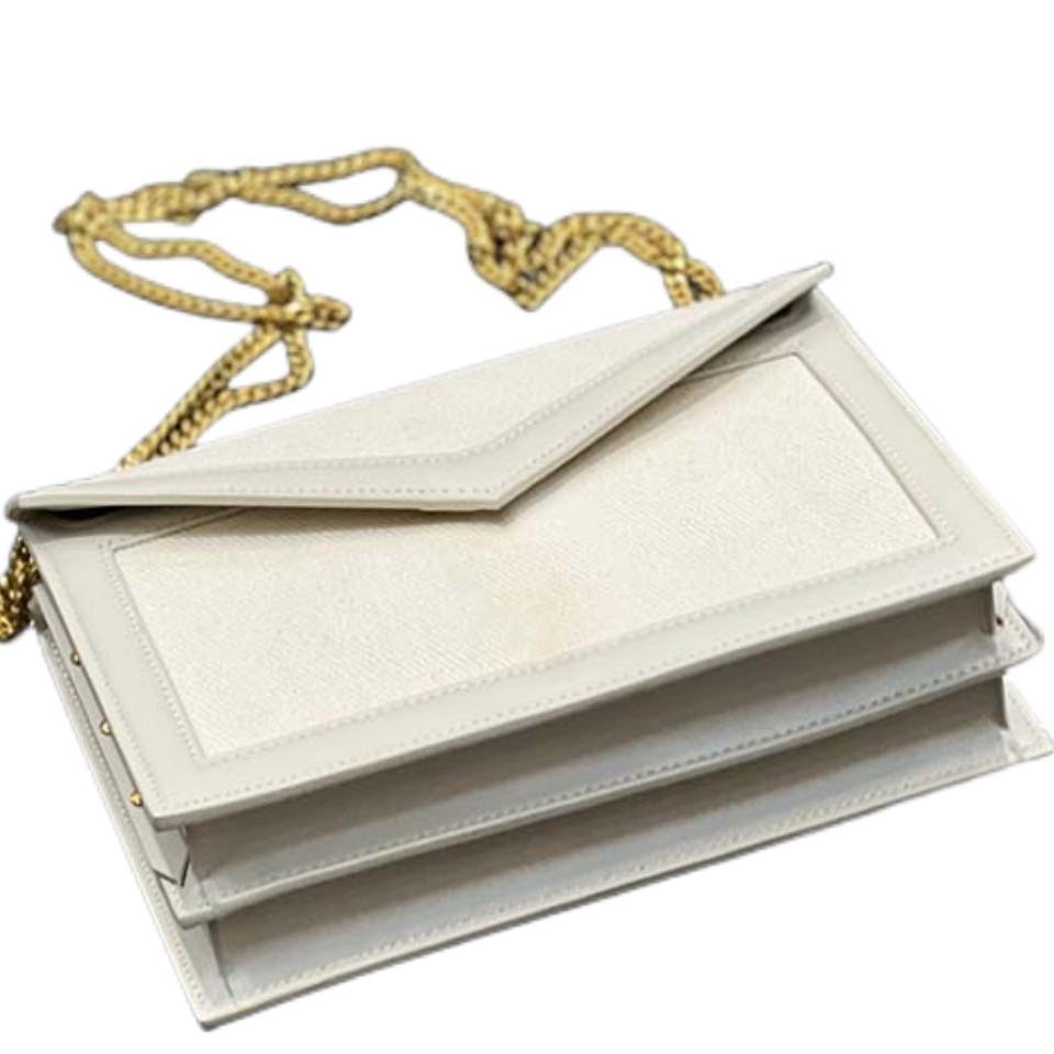 Bag wallets shoulder bags chain purse fashion luxury handbag shoulders bag zipper letter cosmetic handbags lady one classic crossbody messenger luggage, Beige 
Bag wallets shoulder bags chain purse fashion luxury handbag shoulders bag zipper letter cosmetic handbags lady one classic crossbody messenger luggage, Beige