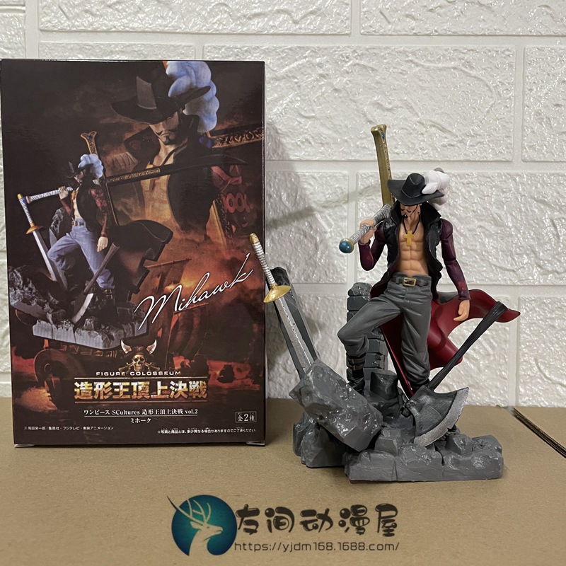 Novelty Games Anime One Piece Figure Toys Top War Luffy Dracule Mihawk Action Figure Desktop Decorations Figurines Christmas Gift Statue Toy