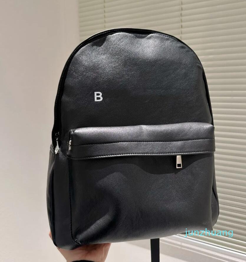 10A Brand Designer Backpack Couple Fashion Leather Blcga Backpack Large 56 Schoolbag Travel Bag Simple and Durable Size 31X40CM
10A Brand Designer Backpack Couple Fashion Leather Blcga Backpack Large 56 Schoolbag Travel Bag Simple and Durable Size 31X40CM