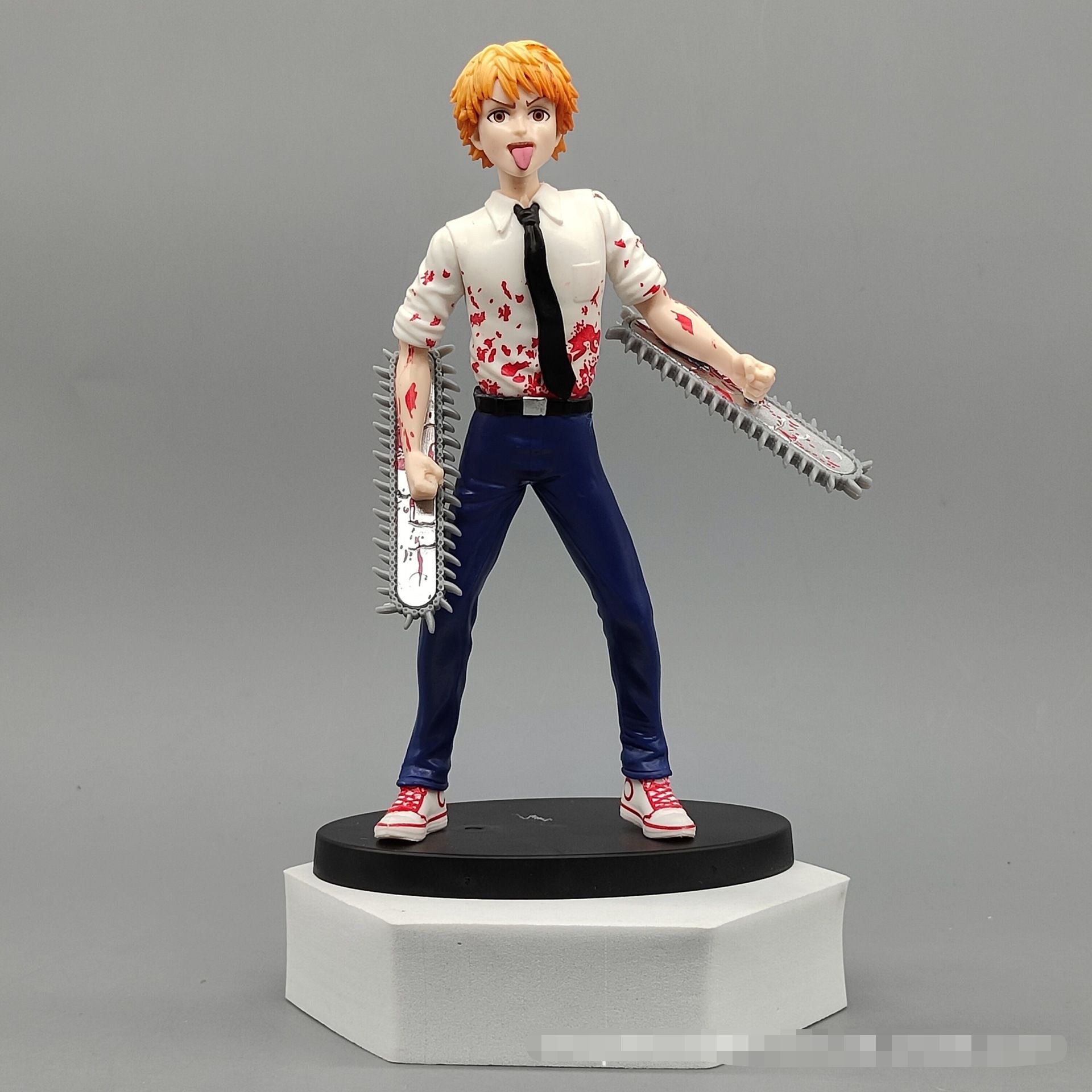 Novelty Games New Anime Chainsaw Man Denji 19cm Pvc Statue Action Figure Model Doll Collection Decoration Christmas Gifts Figurine Toys