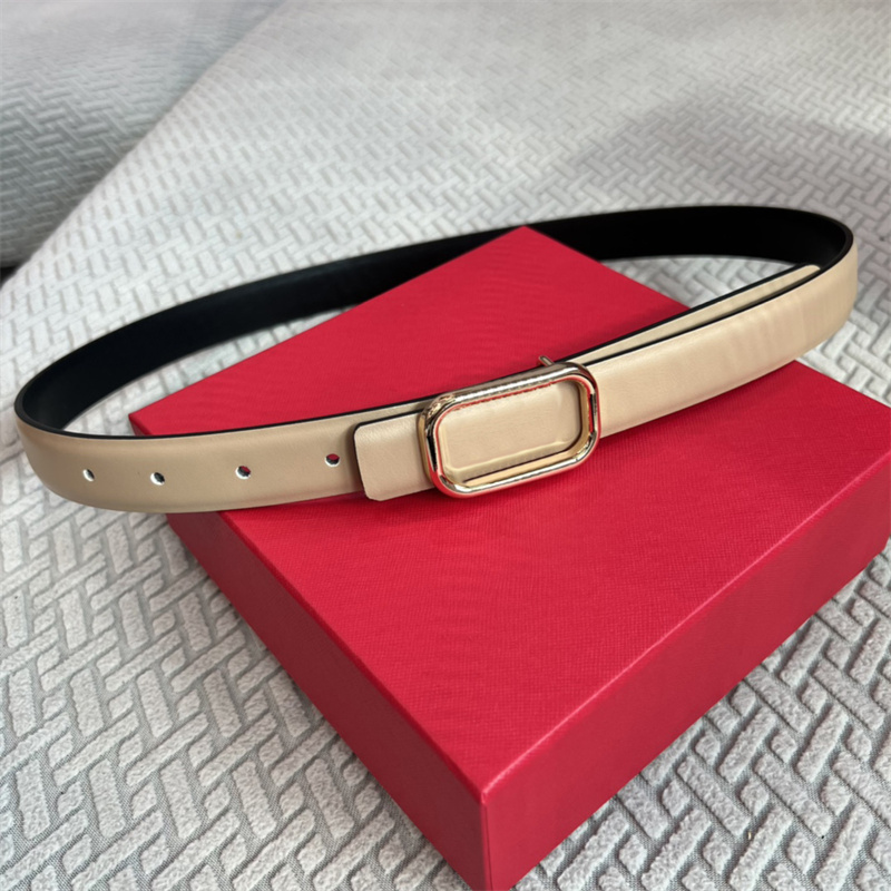 Luxury Design Fashion Belt Mens Designers Belts Classic Letters Genuine Leather Golden Buckle Waistband Ceintures Width 2.5cm 
Luxury Design Fashion Belt Mens Designers Belts Classic Letters Genuine Leather Golden Buckle Waistband Ceintures Width 2.5cm