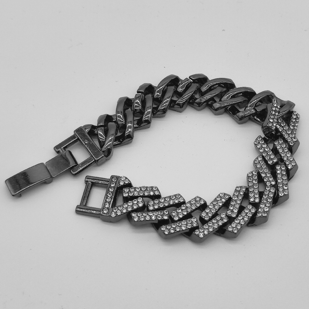 Prismatic quadrilateral Hip Hop Cuban chain bracelet designer bracelets for women jewelry men channel bangle ice out custom gold chains mens fb hack link love bangle
Prismatic quadrilateral Hip Hop Cuban chain bracelet designer bracelets for women jewelry men channel bangle ice out custom gold chains mens fb hack link love bangle