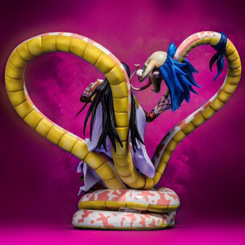 Novelty Games Anime Figure One Piece Female Emperor Boa Hancock Hand-made Japanese Animation Decoration Snake Ji Cheongsam Gk Boy Gift Toyss