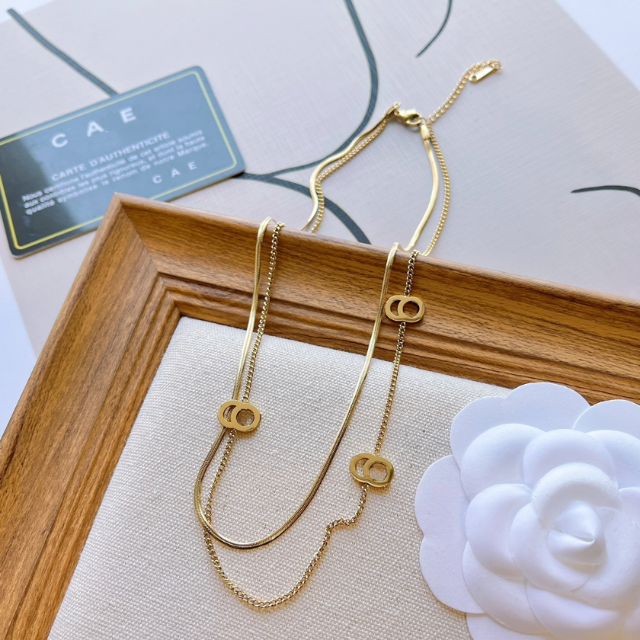 Selected 18k Gold-plated Necklaces Luxury Exquisite Necklaces Designer Jewelry Long Chain Popular Lovers Accessories Fashion Gift Family Friends
Selected 18k Gold-plated Necklaces Luxury Exquisite Necklaces Designer Jewelry Long Chain Popular Lovers Accessories Fashion Gift Family Friends