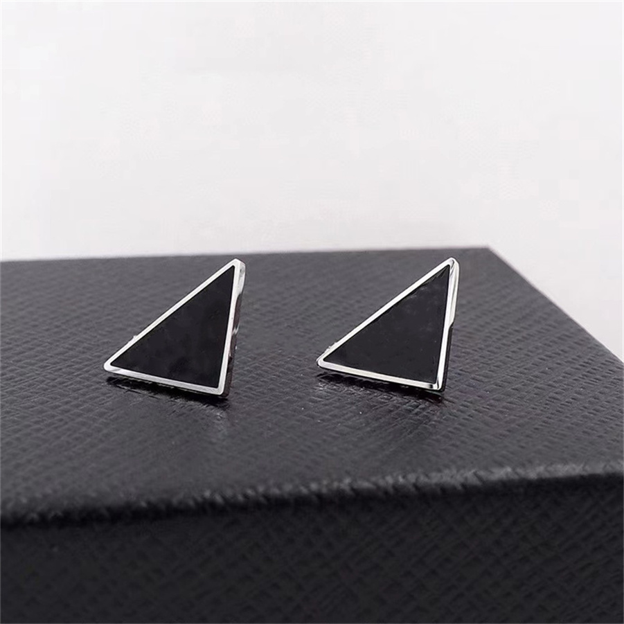Friendship Charm Heart Necklace Gold Earring For Women Couple Wedding Pendants Luxury Earings Designer Necklace Fashion Simple Jewelry Suit New Christmas Gifts, Golden
Friendship Charm Heart Necklace Gold Earring For Women Couple Wedding Pendants Luxury Earings Designer Necklace Fashion Simple Jewelry Suit New Christmas Gifts, Golden