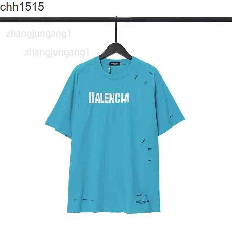 Designer Luxury For Men Womens Balanciagas Shirts Fashion Tshirt With Letters Casual Summer Short Sve Tee BB family men' and women' pure, White
Designer Luxury For Men Womens Balanciagas Shirts Fashion Tshirt With Letters Casual Summer Short Sve Tee BB family men' and women' pure, White