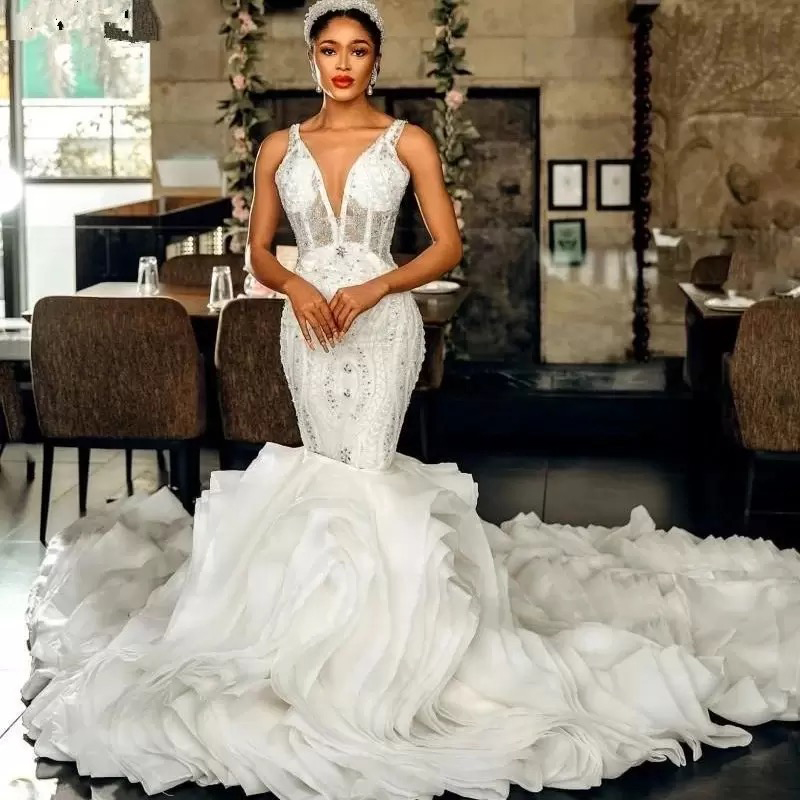 Luxury Mermaid Wedding Dresses With Major Beads Deep V Neck Custom Made Bridal Dress Ruffles Bottom vestido de noiva