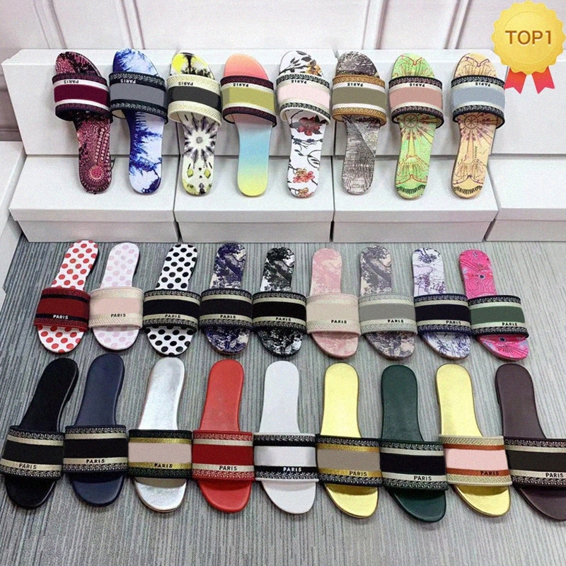 2023 Paris Embroidered Dazzle Designer Slippers Womens Sandals Summer Beach Stripes Casual Flat Slippers Sliders women ladies flip flops Embroidery letters, 1# black
2023 Paris Embroidered Dazzle Designer Slippers Womens Sandals Summer Beach Stripes Casual Flat Slippers Sliders women ladies flip flops Embroidery letters, 1# black