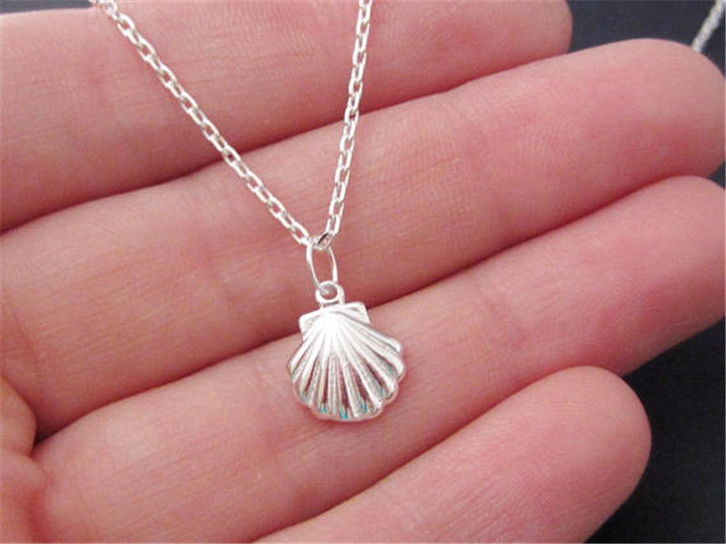 10PCS Sea Shell Necklaces Seashell Pectinid Scallop Nautical Ariel Mermaid Necklace Cute Conch Necklaces for Ocean Beach Party
10PCS Sea Shell Necklaces Seashell Pectinid Scallop Nautical Ariel Mermaid Necklace Cute Conch Necklaces for Ocean Beach Party