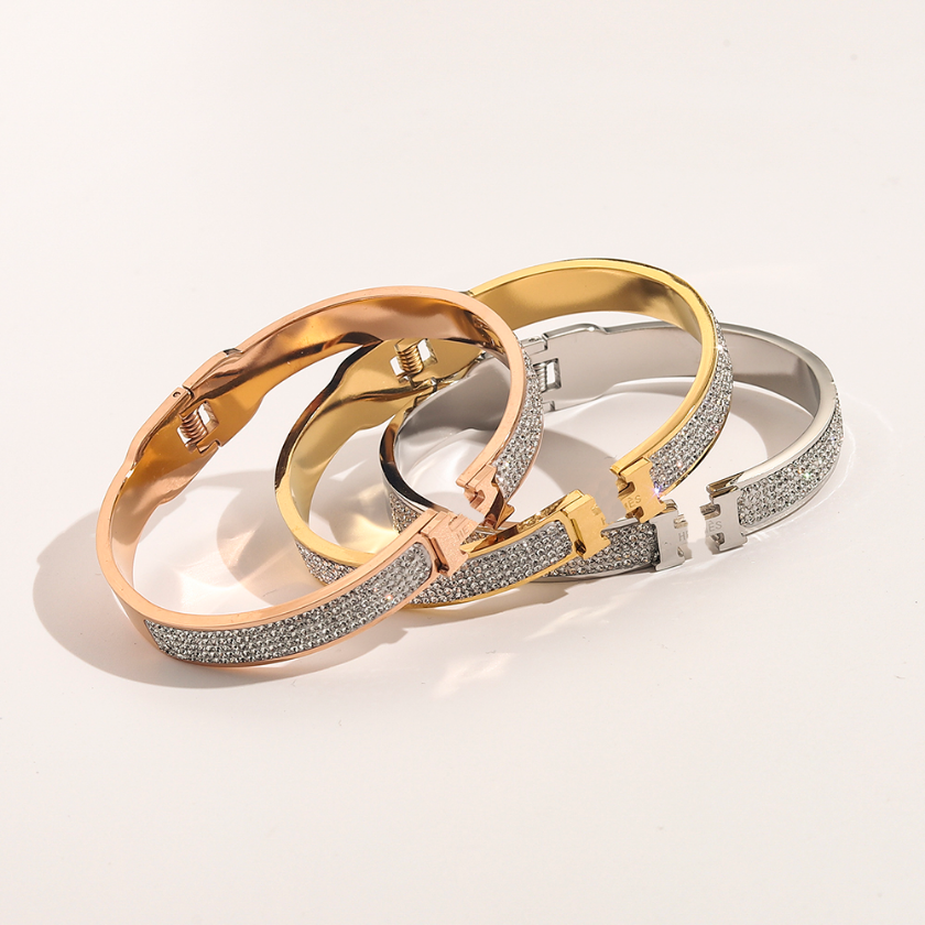 Rose Gold 925 Silver Bangle Bracelet Luxury Fashion Steel Stamp Bracelets Womens Love Letters Bracelet Jewelry Design For Girls Classic Premium Accessories Gift
Rose Gold 925 Silver Bangle Bracelet Luxury Fashion Steel Stamp Bracelets Womens Love Letters Bracelet Jewelry Design For Girls Classic Premium Accessories Gift