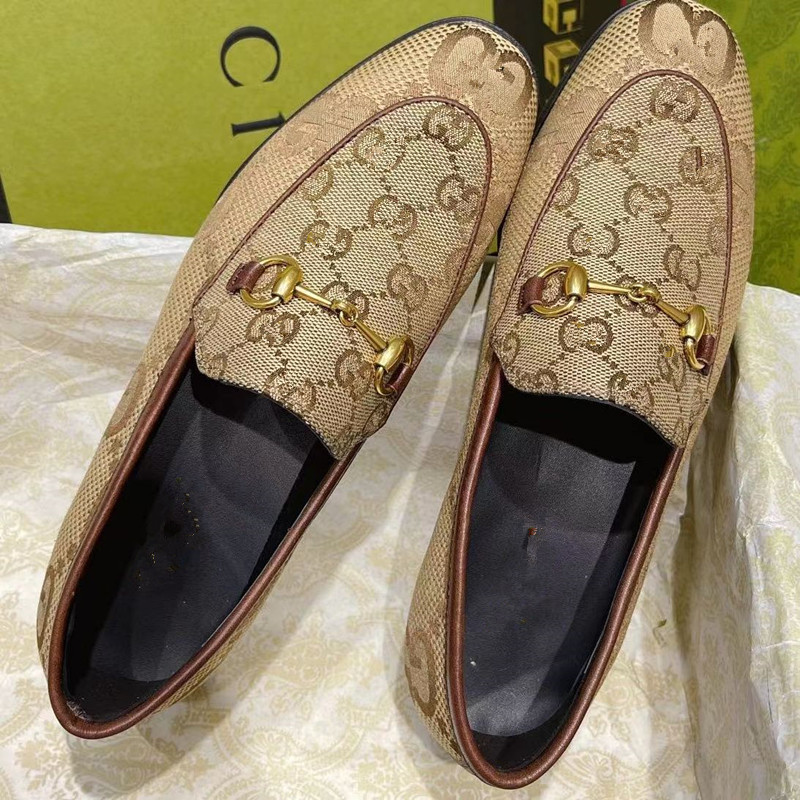 Dress Shoes Top version original DG business leather casual comfortable men's shoes single flat small square heel cow leather head
Dress Shoes Top version original DG business leather casual comfortable men's shoes single flat small square heel cow leather head