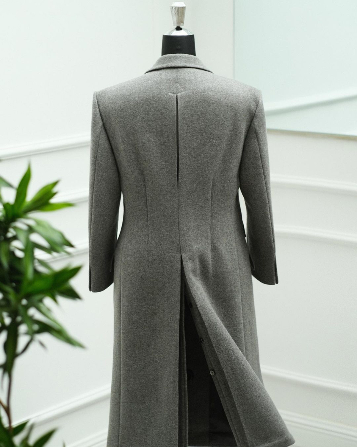 One Piece Handsome Wedding Tuxedos Men Suit Woolen Coat Four Outer Pockets Modern Formal Customized Business Suit Back Vent Hidden Button Casual Autum