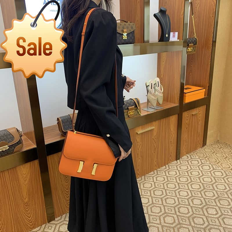 Luxury Designer Shoulder Bag Crossbody Bags Handbag 2023 New Women's Fashion Texture Leather Portable Messenger Bag Gift Box Packaging Factory Direct Sales, Sku
Luxury Designer Shoulder Bag Crossbody Bags Handbag 2023 New Women's Fashion Texture Leather Portable Messenger Bag Gift Box Packaging Factory Direct Sales, Sku