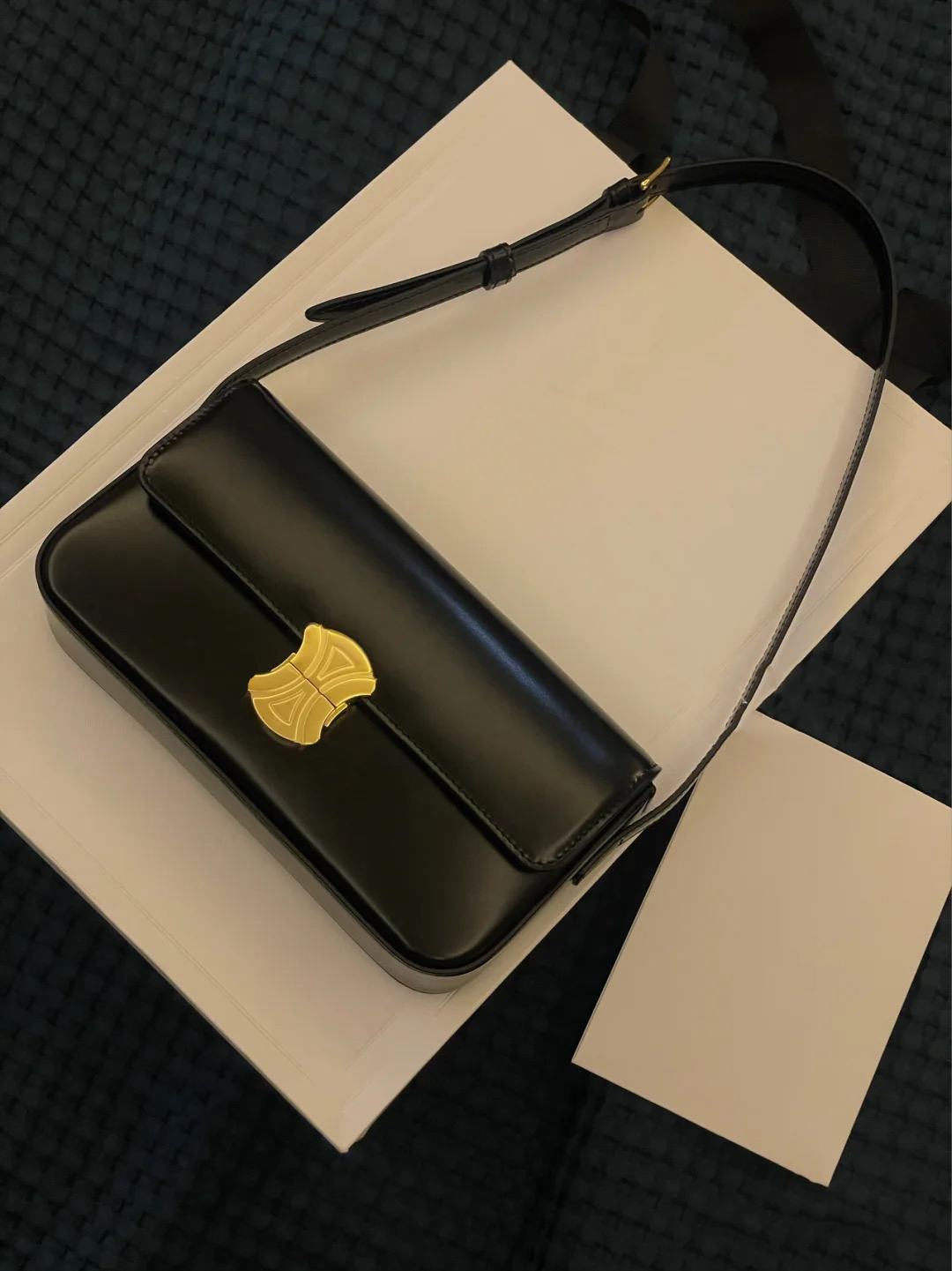 10a quality celins TEEN TRIOMPHE Shoulder Bag Women's Genuine leather purse mens tote clutch flap bags Luxury crossbody Designer fashion baguette envelope hand bag, Mon0gram white
10a quality celins TEEN TRIOMPHE Shoulder Bag Women's Genuine leather purse mens tote clutch flap bags Luxury crossbody Designer fashion baguette envelope hand bag, Mon0gram white