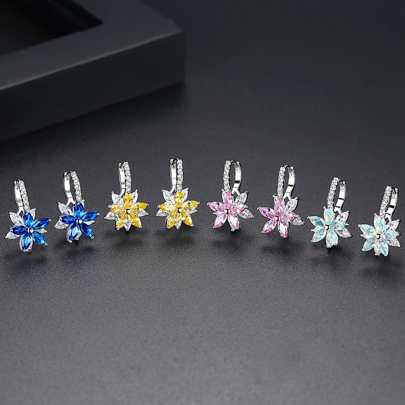 Crystal flowers Charm Stud Earring Vintage Jewelry 925 Sterling CZ Diamond Sparkling Women Men Earrings For Lover Gift