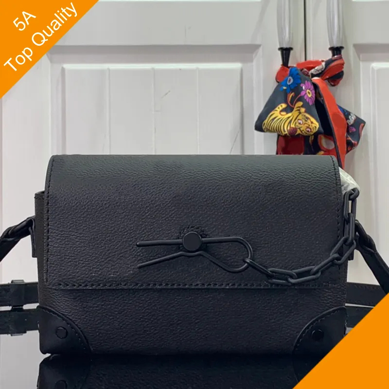 Fashion Bags men mini Chains Tote Cowhide leather canvas Handbags Soft Pack Corduroyl Soft Flap Casual World Tennis Trend Quality
Fashion Bags men mini Chains Tote Cowhide leather canvas Handbags Soft Pack Corduroyl Soft Flap Casual World Tennis Trend Quality