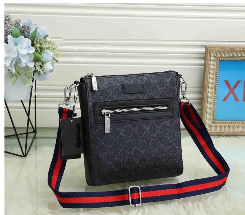 New Men Crossbody Shoulder Bag styles Various sizes handbag luxurys designers bags pochette pockets 523599 fashion Messenger bag sale, Package
New Men Crossbody Shoulder Bag styles Various sizes handbag luxurys designers bags pochette pockets 523599 fashion Messenger bag sale, Package
