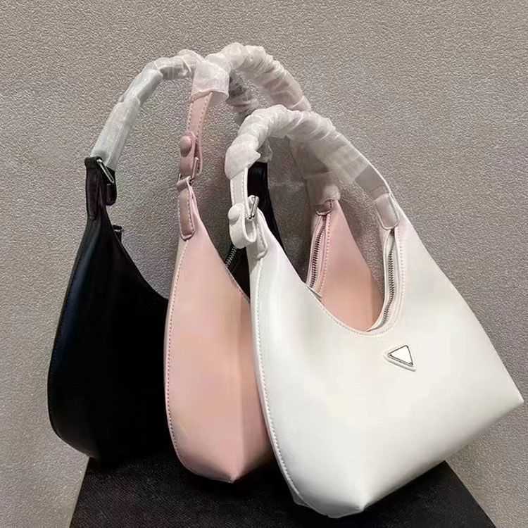 Luxury Designer bags Cross-body Bags Shoulder Bag Tote 2023 New Fashion Texture Leather Mini Exquisite Crescent bag Gift Box Packaging Factory Direct Sales, Pink logo version
Luxury Designer bags Cross-body Bags Shoulder Bag Tote 2023 New Fashion Texture Leather Mini Exquisite Crescent bag Gift Box Packaging Factory Direct Sales, Pink logo version