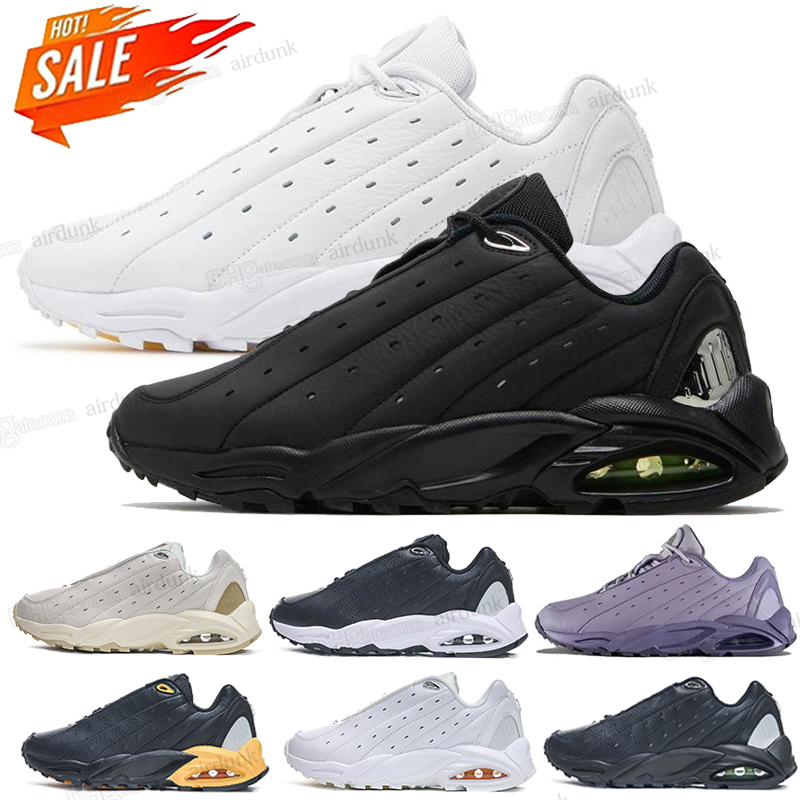 NOCTA x Hot Step Terra running shoes for mens womens Reflective triple black white University Gold men women trainers sports sneakers runners size 36-45
NOCTA x Hot Step Terra running shoes for mens womens Reflective triple black white University Gold men women trainers sports sneakers runners size 36-45