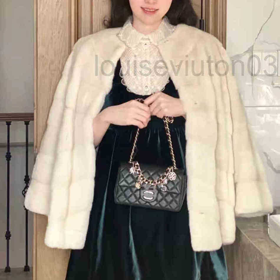 Designer Channel Bag Tote Handbag Man Woman Black New Chaogang Small Fragrance Badge Lingge Chain PU Versatile Style Messenger Shoulder Bag
Designer Channel Bag Tote Handbag Man Woman Black New Chaogang Small Fragrance Badge Lingge Chain PU Versatile Style Messenger Shoulder Bag