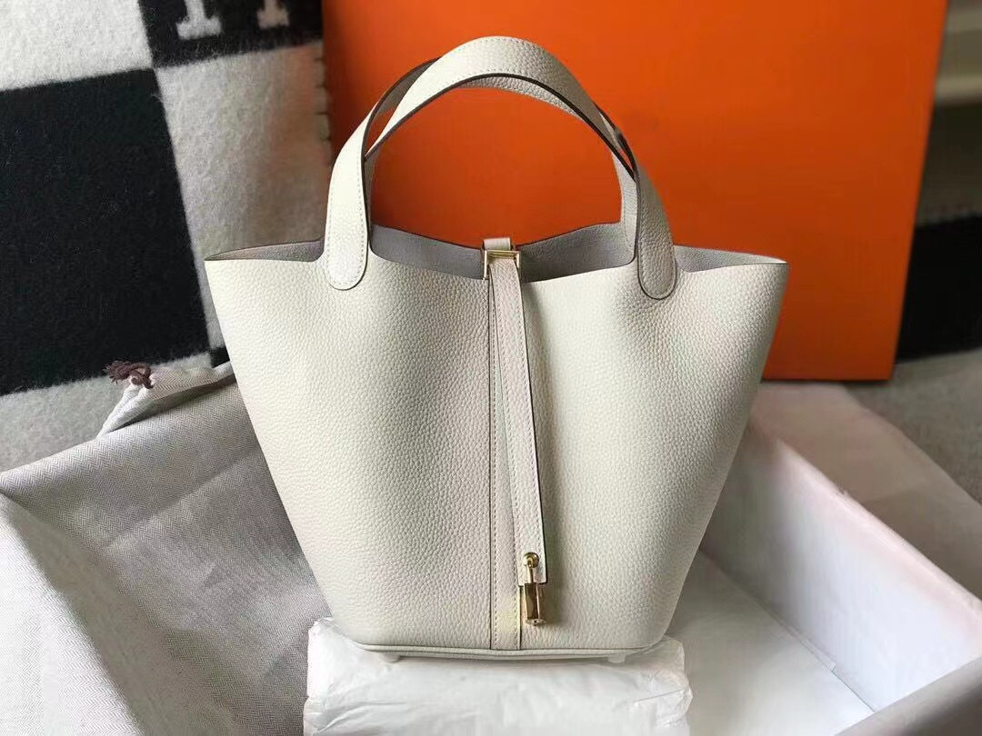 2022 Hot Lady shopping Bags Fashion Handbags Women Totes Shoulder Cross Body Half Moon Luxury Genuine Leather Classic Retro Purse wallets handle square, #3
2022 Hot Lady shopping Bags Fashion Handbags Women Totes Shoulder Cross Body Half Moon Luxury Genuine Leather Classic Retro Purse wallets handle square, #3