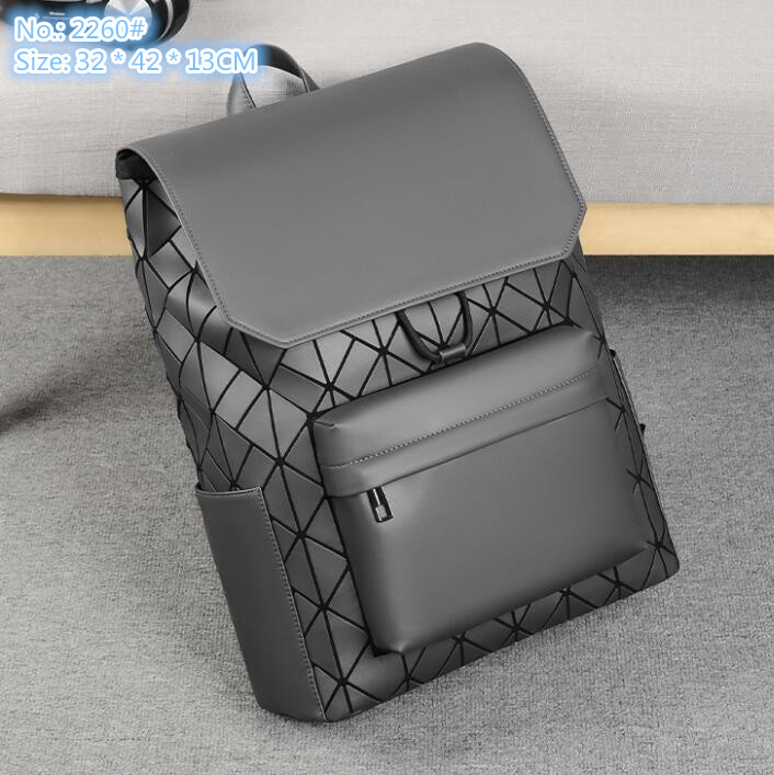 Wholesale factory men shoulder bags 3 colors street personality geometric fashion backpack college style pattern crossbody bag casual leather backpacks, Silver-2260#
Wholesale factory men shoulder bags 3 colors street personality geometric fashion backpack college style pattern crossbody bag casual leather backpacks, Silver-2260#