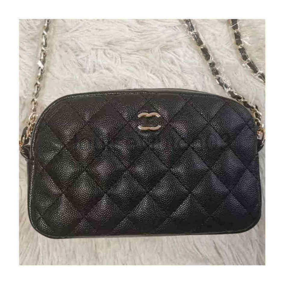 Designer Channel Bag Handbag New Fashion PU Single Shoulder Messenger Leather Small Square Mobile Phone Tote Bag, Black chain bag
Designer Channel Bag Handbag New Fashion PU Single Shoulder Messenger Leather Small Square Mobile Phone Tote Bag, Black chain bag