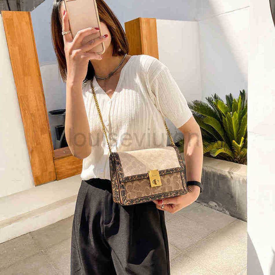 Designer Coch Bag Handbag Man Woman New Old Flower Vintage Snake Single Shoulder Chain Small Square Messenger Tote Bag L8.66in W3.93in H6.29in, As shown in figure
Designer Coch Bag Handbag Man Woman New Old Flower Vintage Snake Single Shoulder Chain Small Square Messenger Tote Bag L8.66in W3.93in H6.29in, As shown in figure