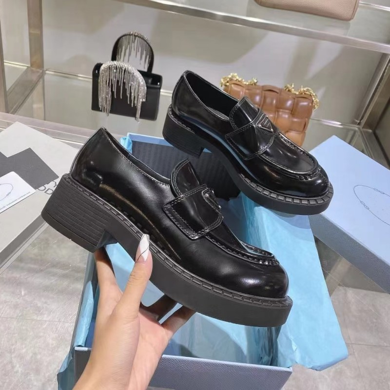 Fashion shoes & accessories sneakers designer casual black flat calfskin retro platform sneakers treadmill drive dancing running women's shoe factory, Empty box
Fashion shoes & accessories sneakers designer casual black flat calfskin retro platform sneakers treadmill drive dancing running women's shoe factory, Empty box