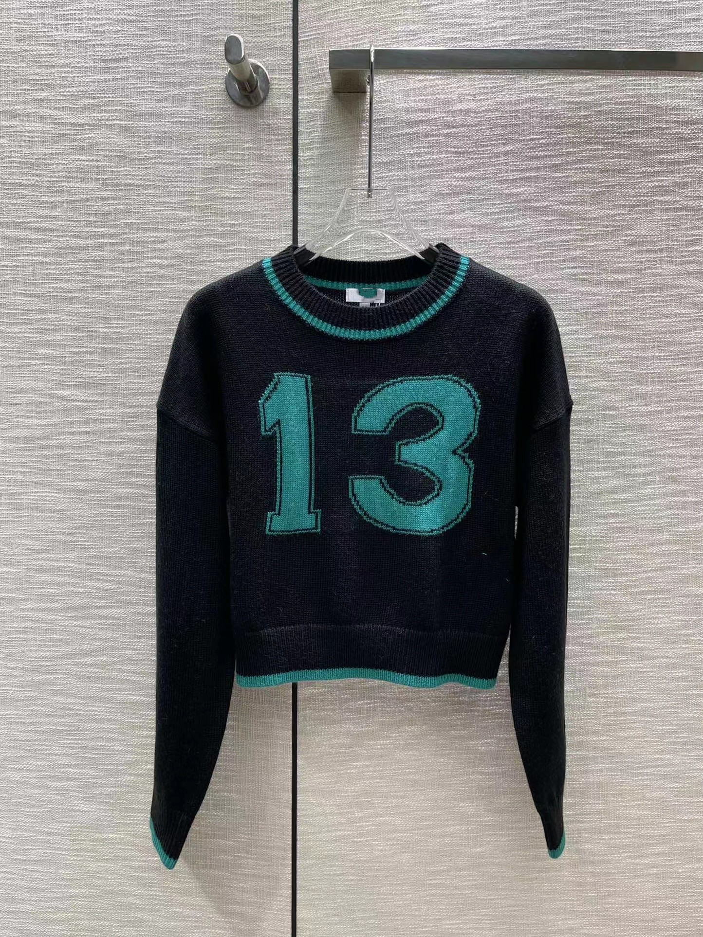 Milan Runway Sweater 2023 New Spring O Neck Long Sleeves Women' Sweaters High End Jacquard Pullovers Women Designer Sweater 1225-2, Black
Milan Runway Sweater 2023 New Spring O Neck Long Sleeves Women' Sweaters High End Jacquard Pullovers Women Designer Sweater 1225-2, Black