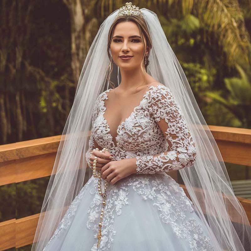 2023 Ball Gown Wedding Dresses Formal Bridal Gowns A Line Country Bohemia Beach Jewel Neck Illusion Long Sleeves Lace Appliques Crystal Beads Flowers 